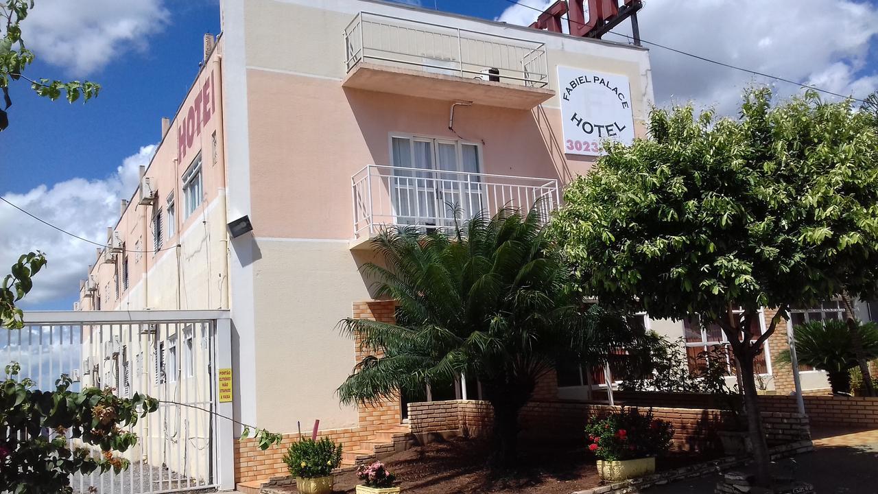 Fabiel Palace Hotel Cuiabá Extérieur photo